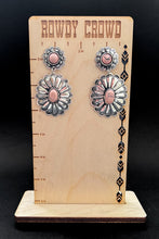 Load image into Gallery viewer, Rose Queen Earrings