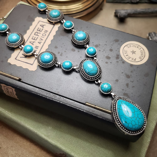 Faux Turquoise Pendant Necklace - Hacienda Ranch+Home