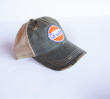 Load image into Gallery viewer, Gulf Distressed Trucker Cap Four Colors